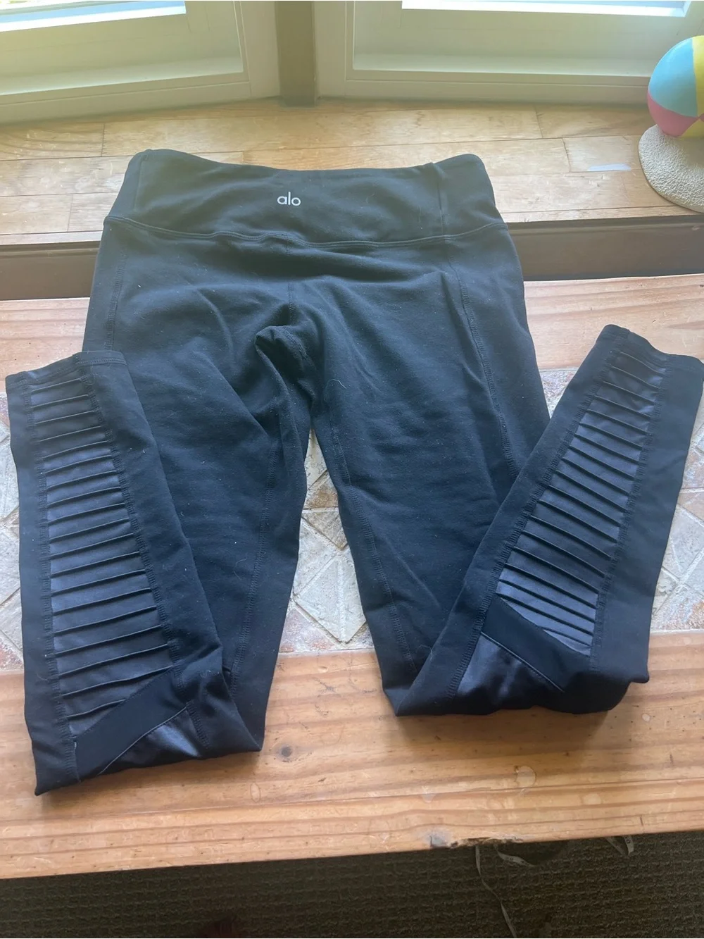 ALO High Rise Ankle Leggings Women's S Black Ribbed Moto Mesh Panels # 347